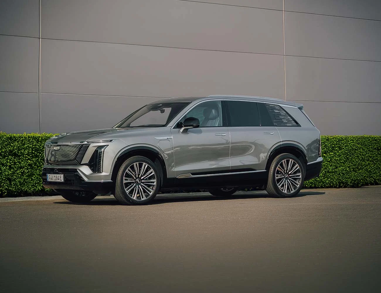 Autohaus wiens cadillac header vistiq
