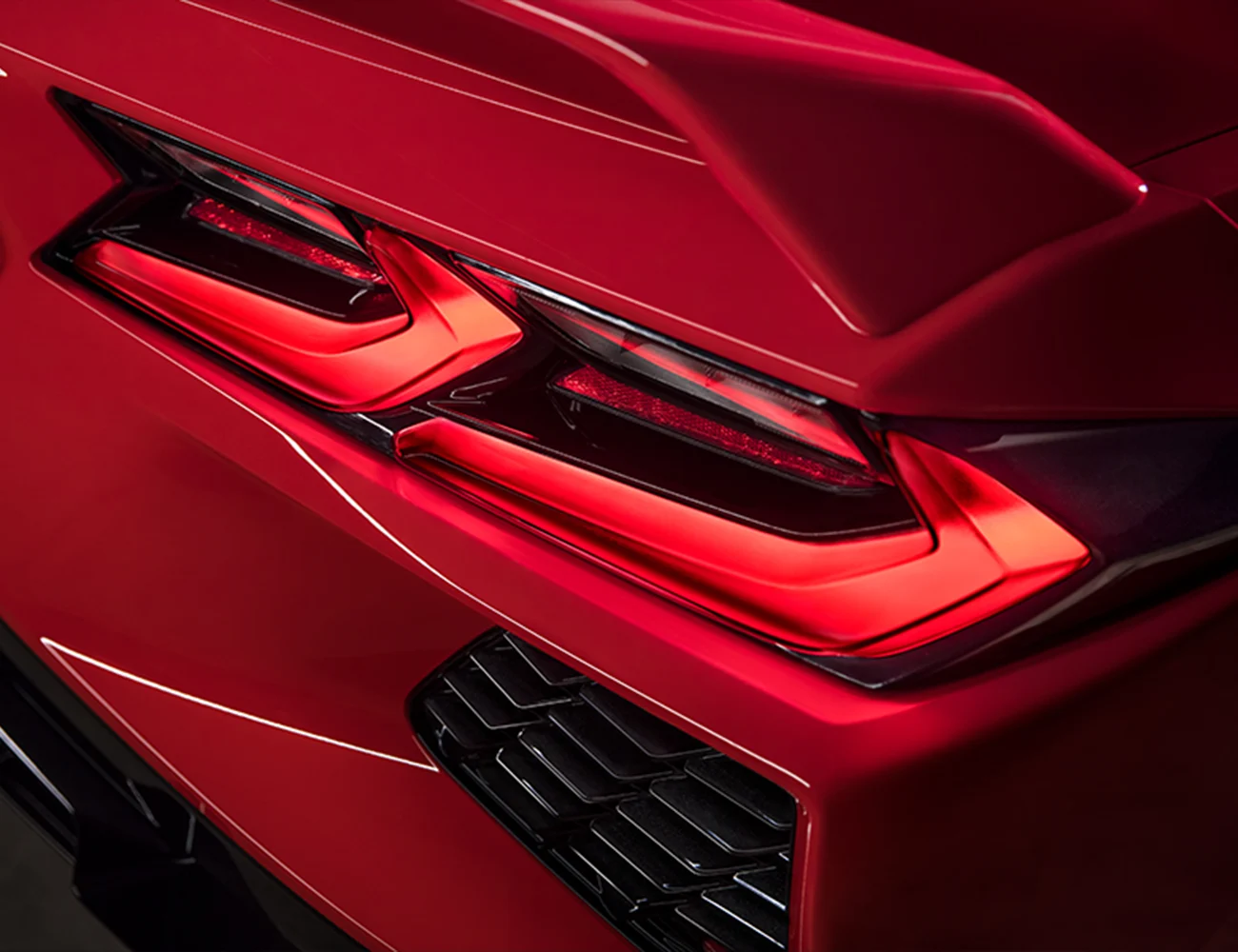 Corvette c8 ruecklicht detail rot